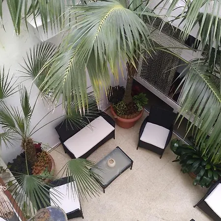 Regina Guest house 2*